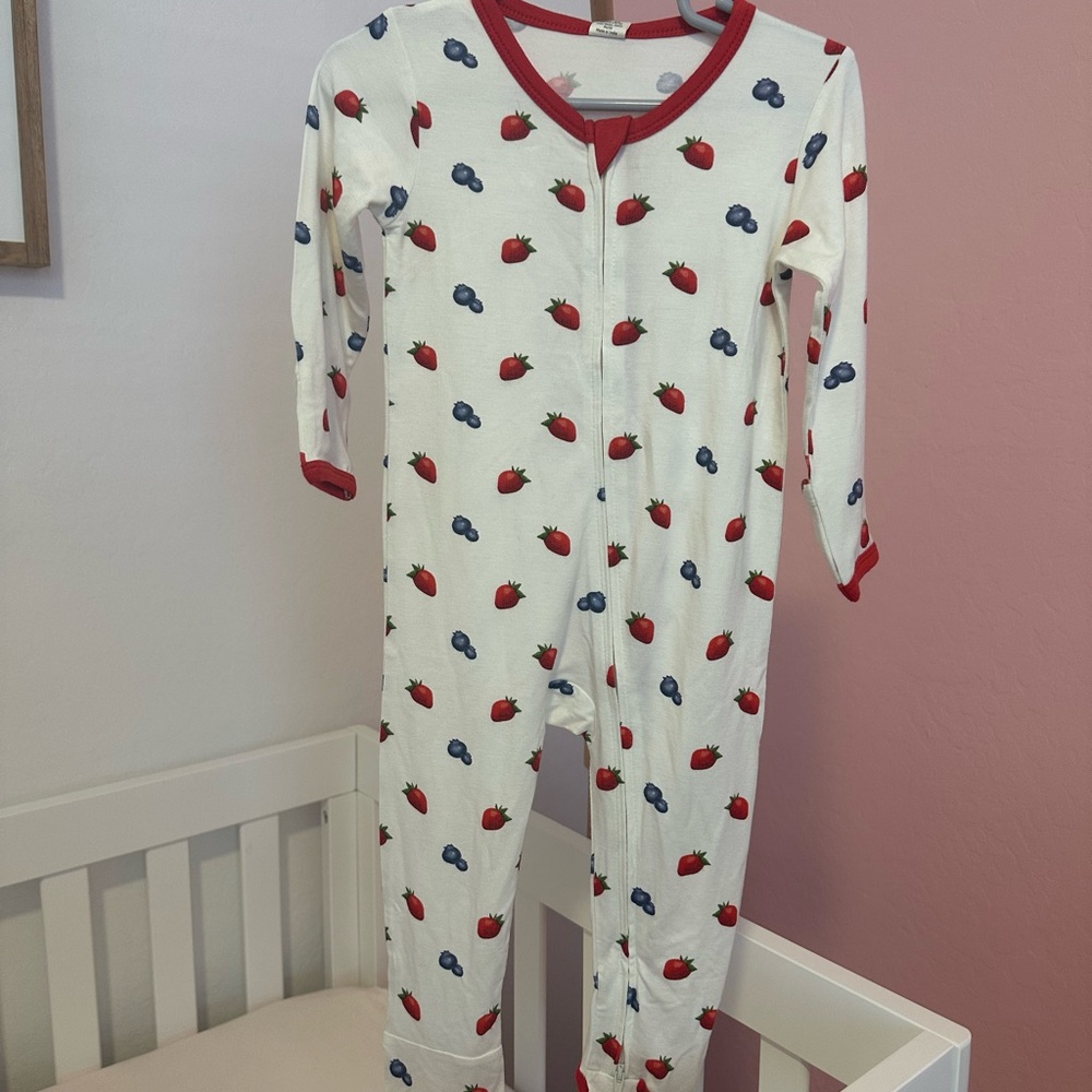 NWT Larkspur Baby Bamboo Footie